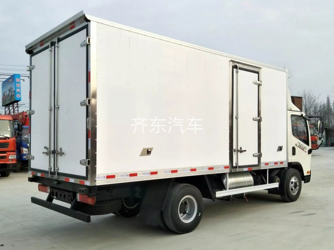 (厢长2.6米)福田驭菱冷藏车