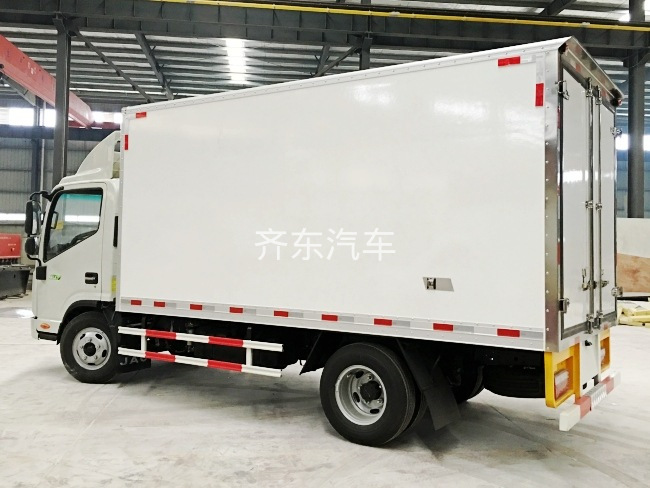 (厢长2.6米)福田驭菱冷藏车