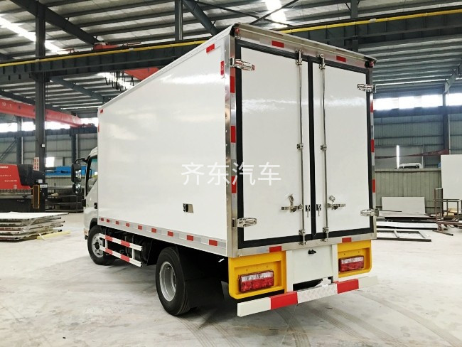 (厢长2.6米)福田驭菱冷藏车