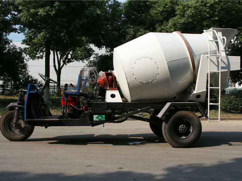 农用三轮1.5方搅拌车
