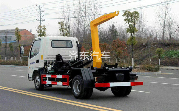 长安3方挂桶垃圾车