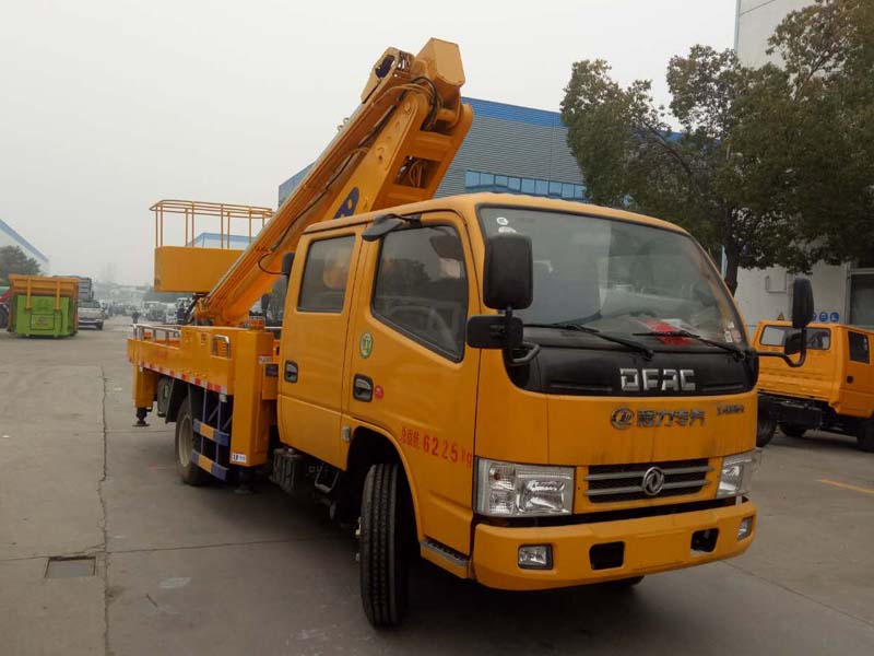 东风双排16米伸缩臂式 高空作业车