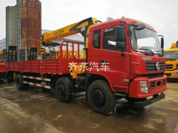 东风前四后四[小三轴]8吨10吨随车吊