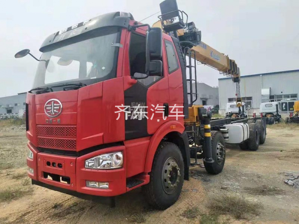 东风前四后四[小三轴]8吨10吨随车吊