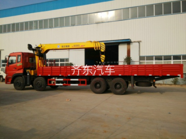 东风前四后四[小三轴]8吨10吨随车吊