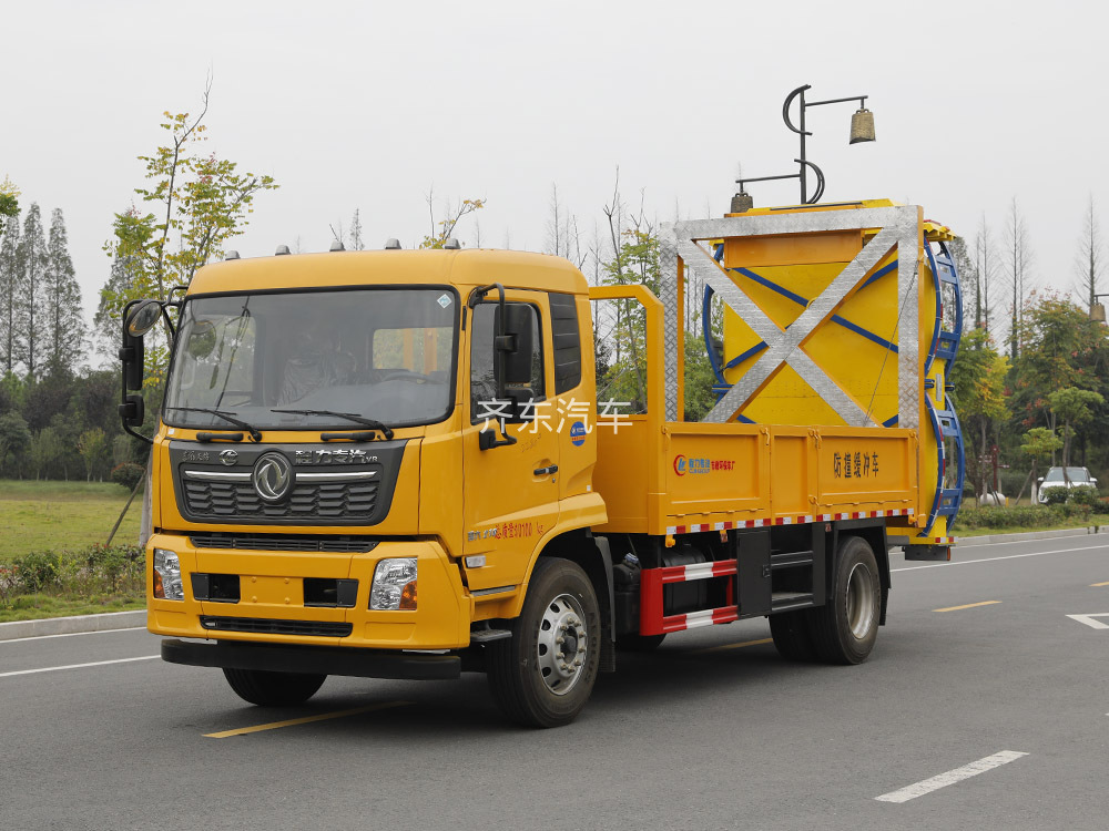 国六东风天锦防撞缓冲车