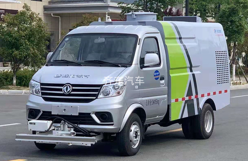 东风小康路面清洗车