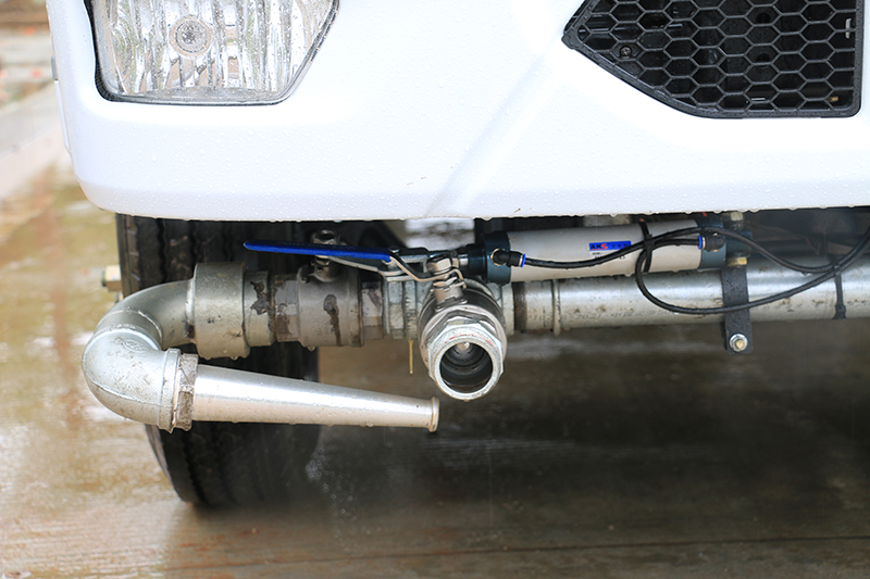 CLW5040TSD6CD型防役消毒洒水车