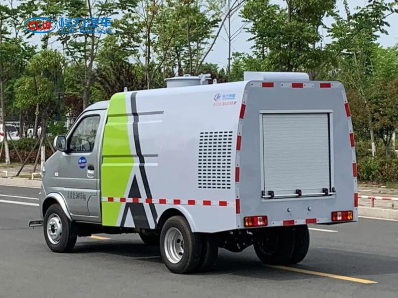 東風(fēng)小康路面清洗車