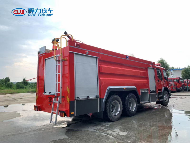 五十鈴后八輪12噸水罐消防車