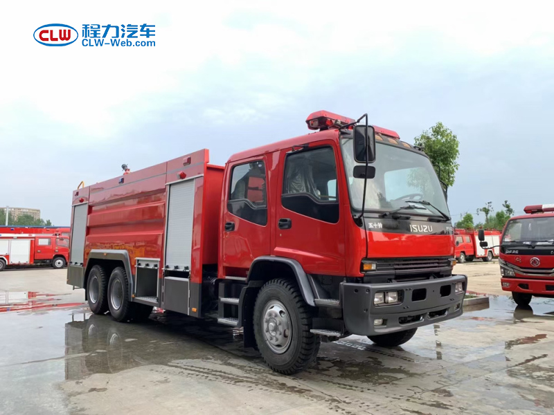 五十鈴后八輪12噸水罐消防車