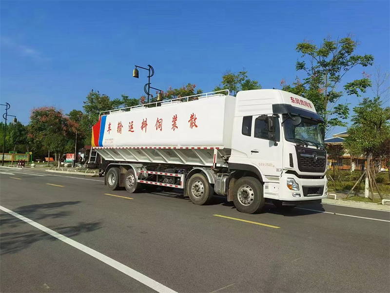 東風(fēng)天龍8X4散裝物料運(yùn)輸車