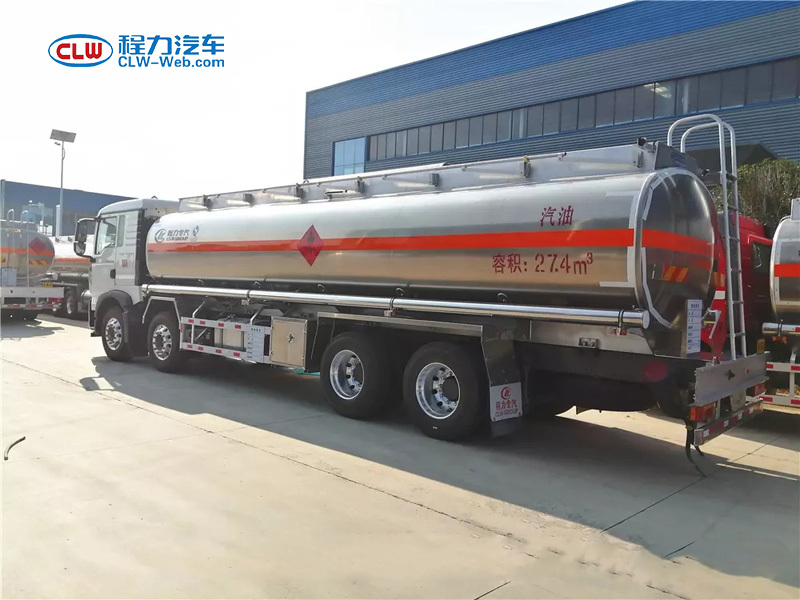 重汽HOWO 8X4 30立方铝合金油罐车