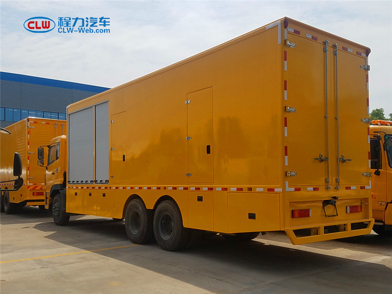 東風(fēng)天龍800KW-1000KW應(yīng)急電源車