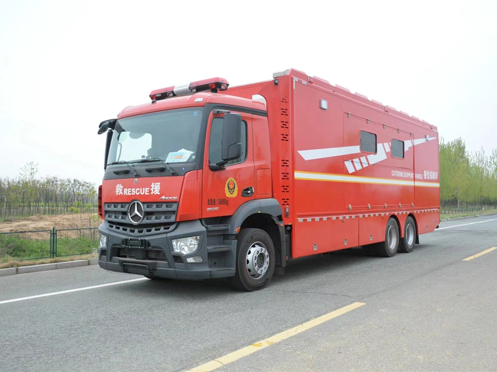 奔馳6X4野外炊事餐車