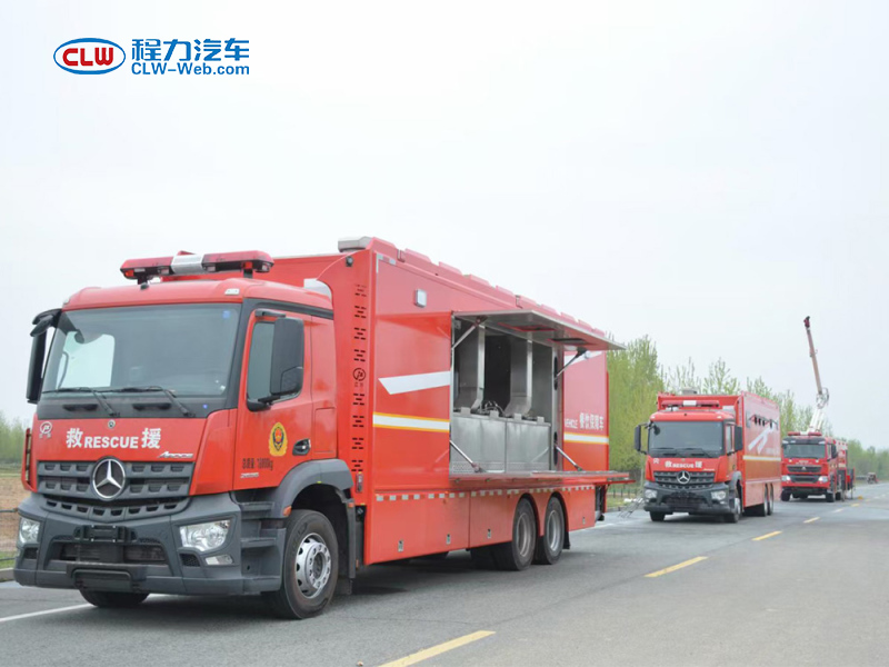 奔馳6X4野外炊事餐車