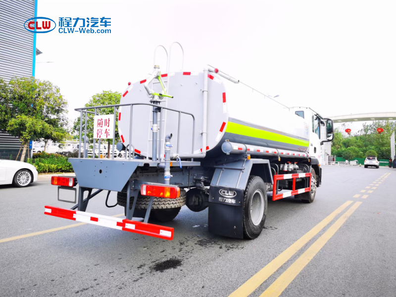 重汽HOWO 12噸灑水車