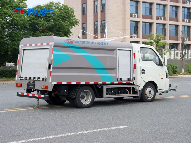 東風(fēng)途逸純電動路面清洗車