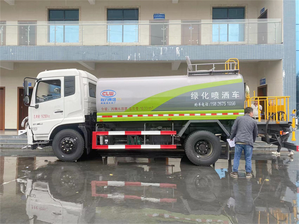 东风天锦洒水车12方