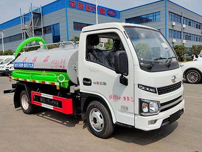 跃进柴油版3方吸粪车