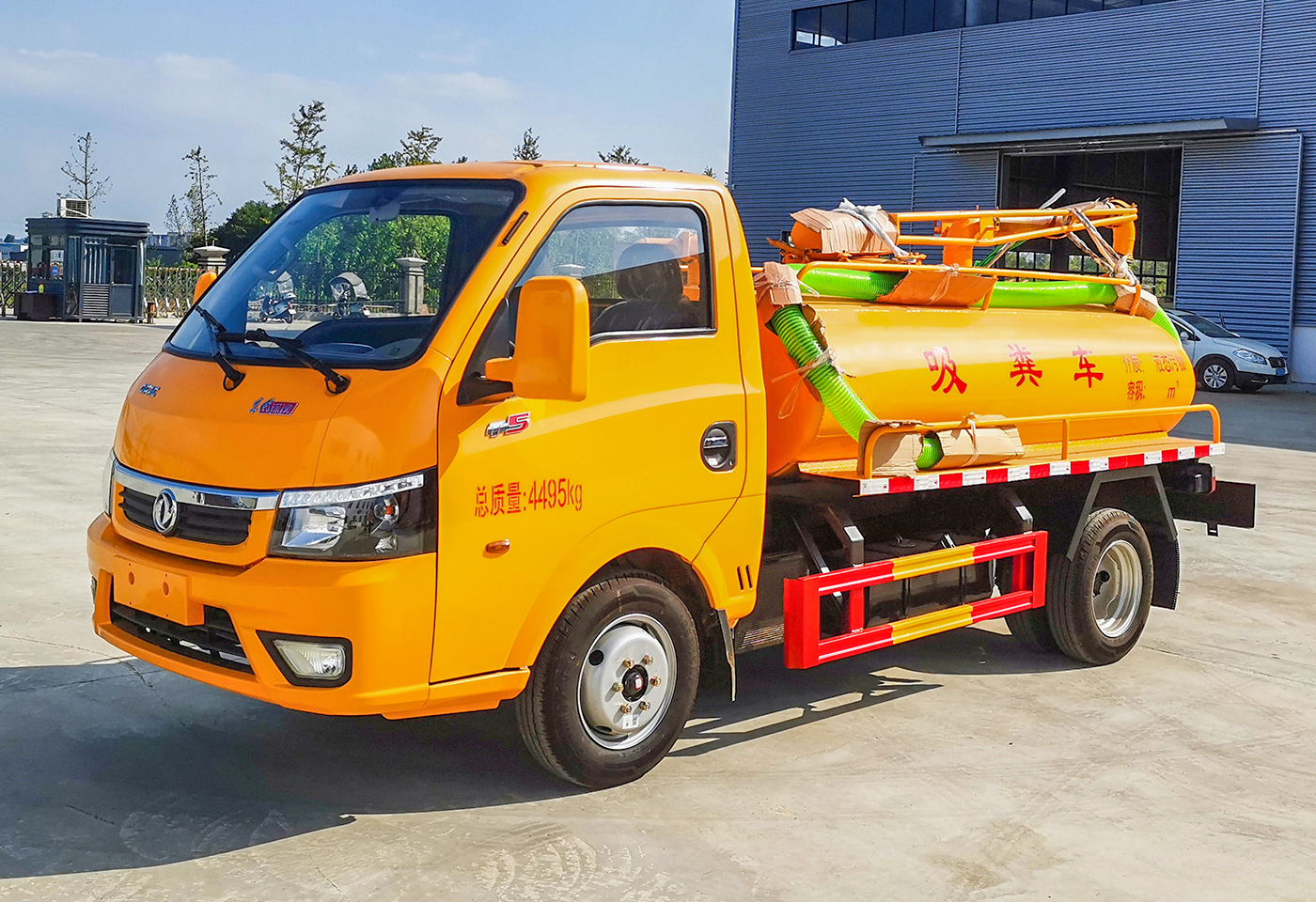 途逸3方蓝牌吸粪车