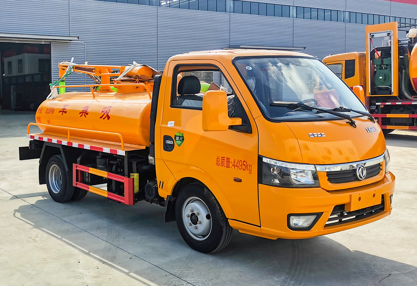 途逸3方蓝牌吸粪车