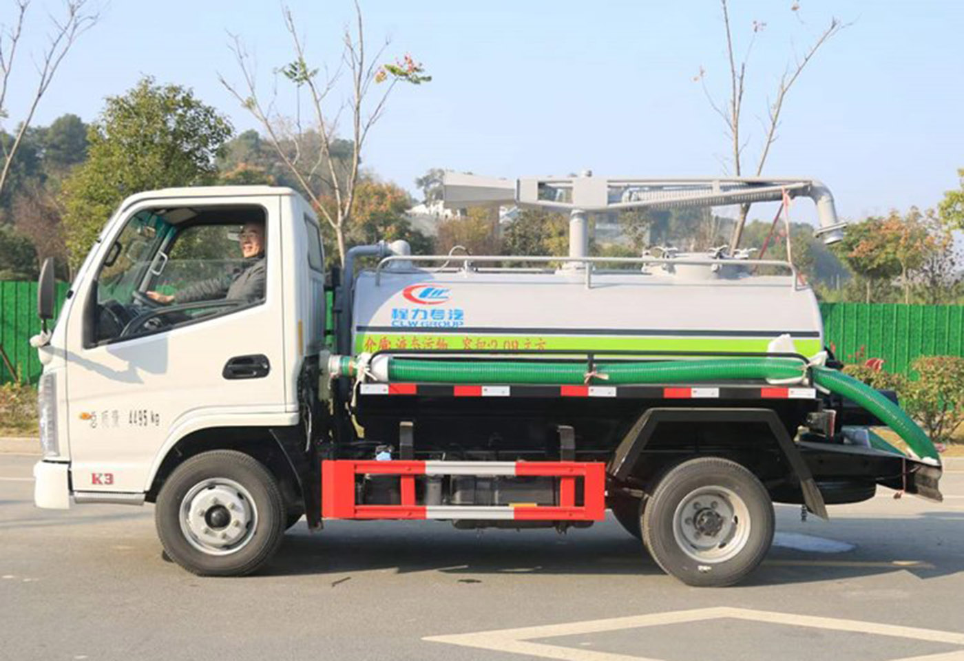 蓝牌凯马2.3方吸粪车