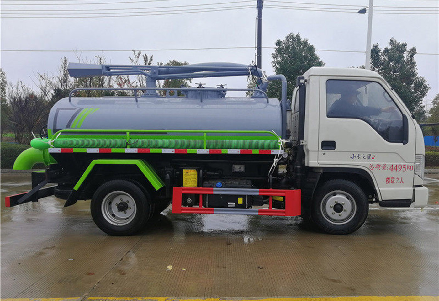 福田小卡3方吸粪车