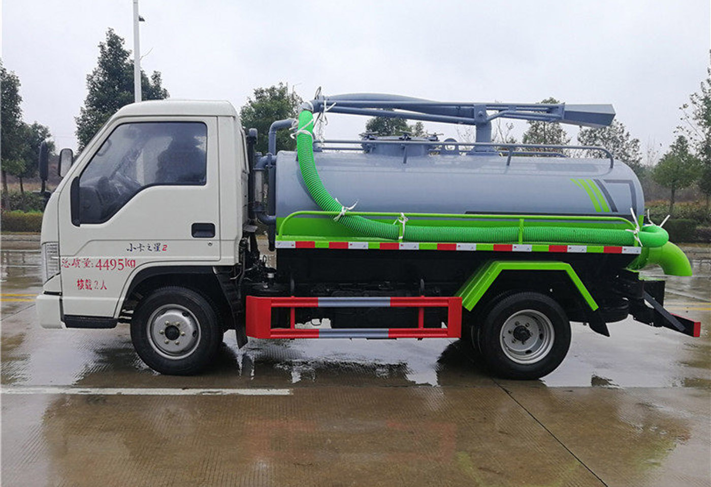 福田小卡3方吸粪车