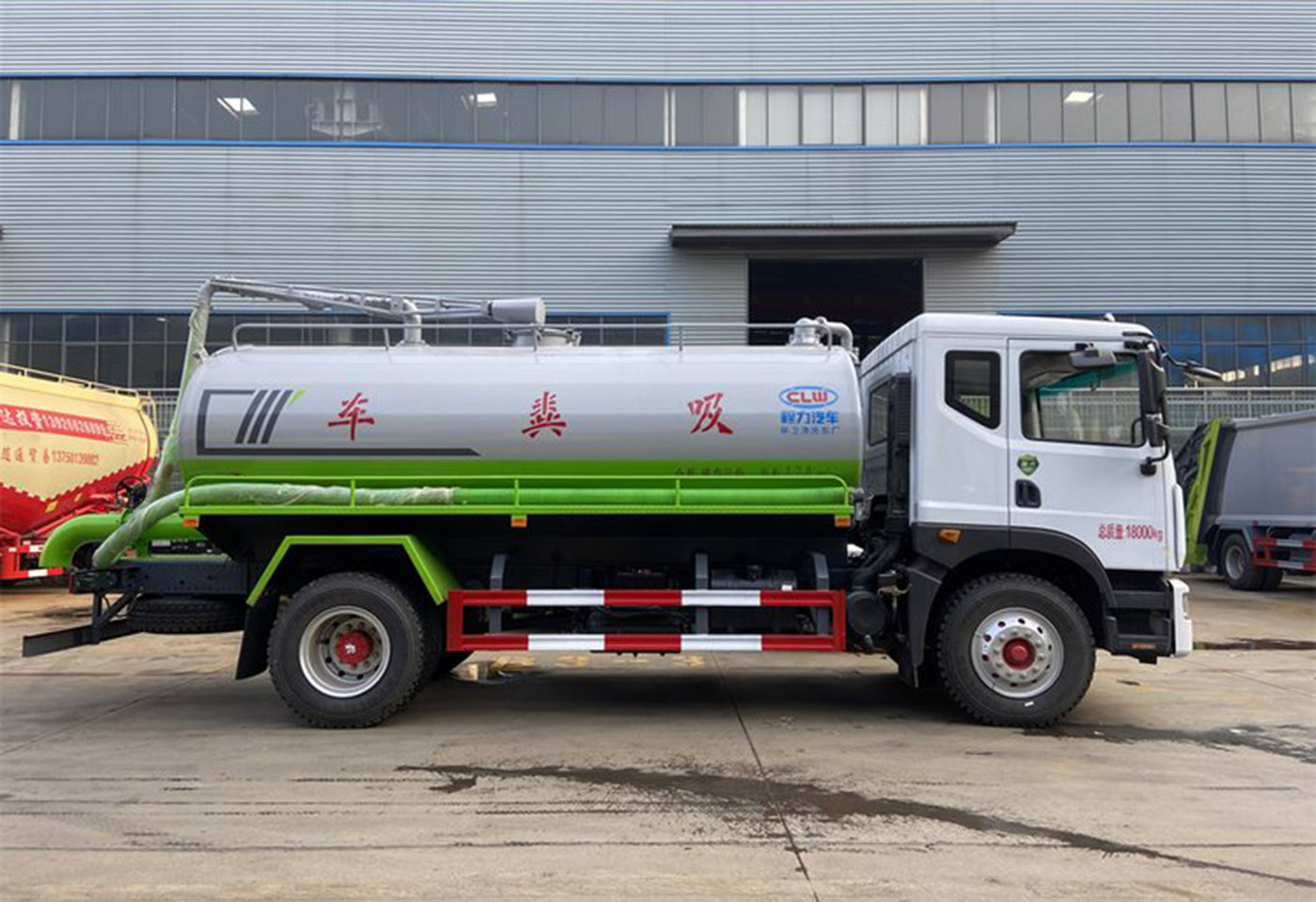 东风D9 12-14方吸粪车