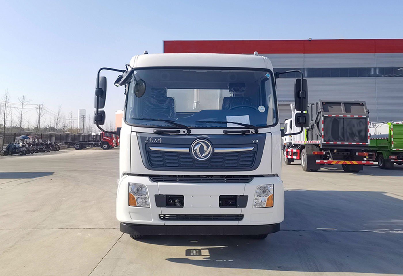 东风天锦13.5方吸粪车