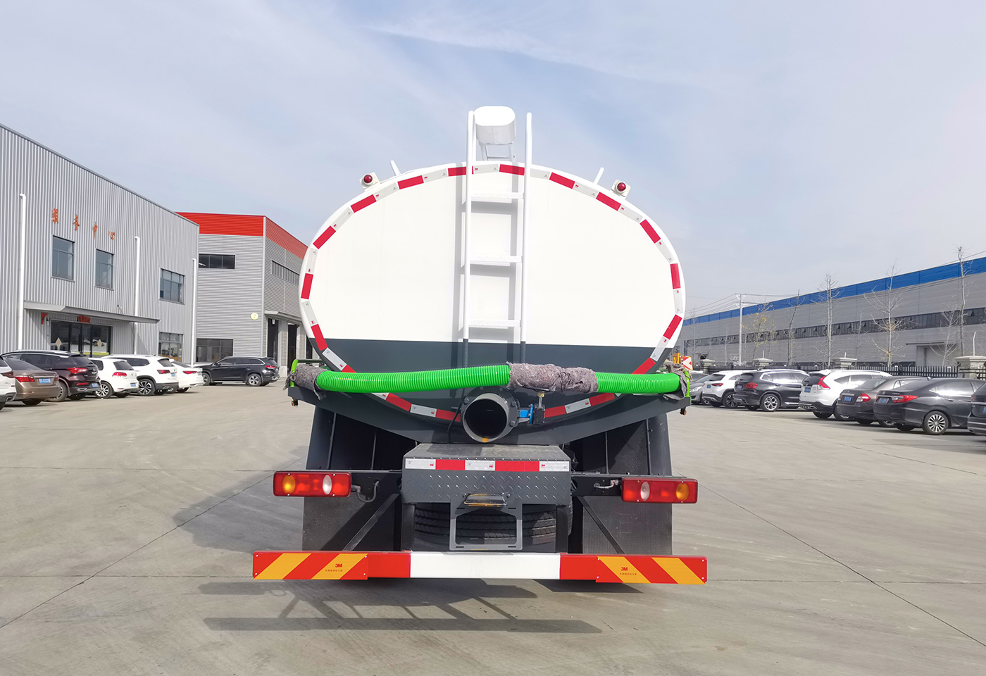 东风天锦13.5方吸粪车