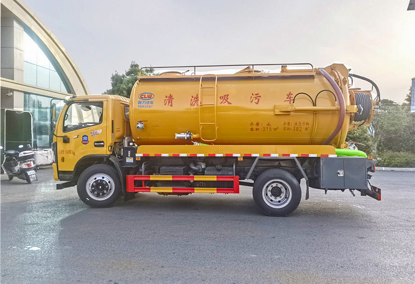 大多利卡12方一体罐清洗吸污车