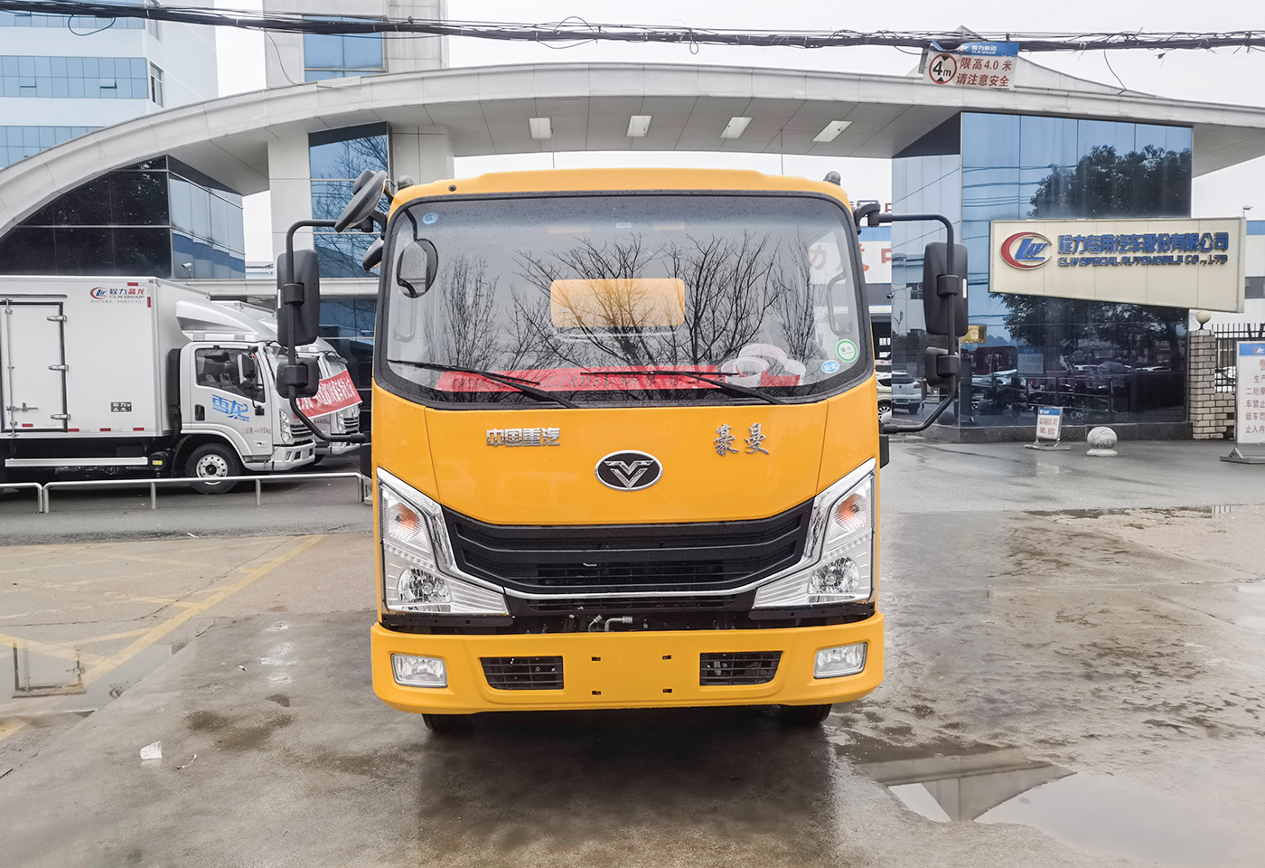 重汽豪曼6方蓝牌清洗吸污车