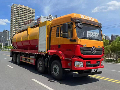 陕汽德龙前四后八33方清洗吸污车