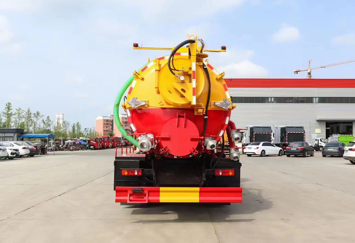 天锦15方带副发清洗吸污车