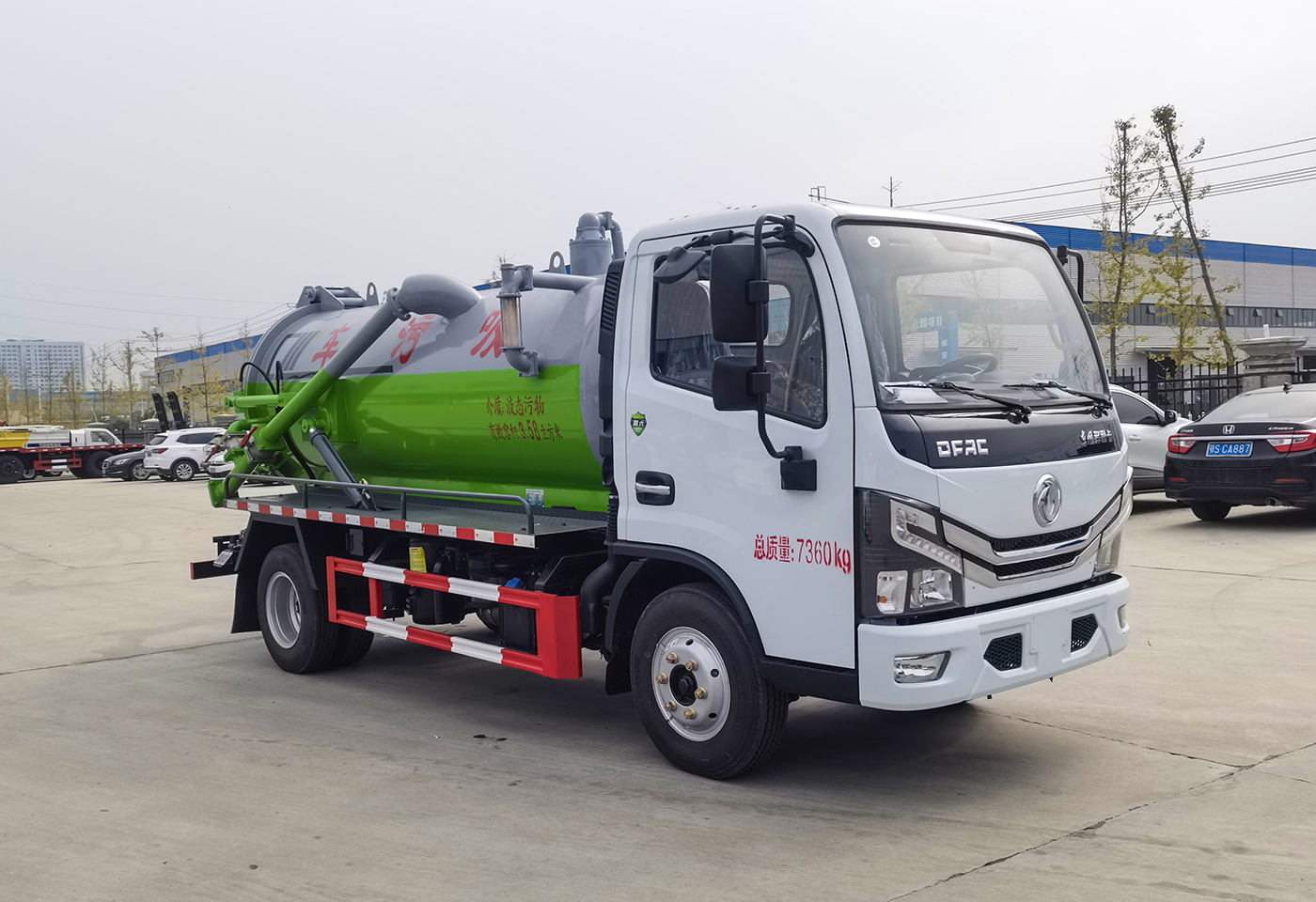 东风5方吸污车