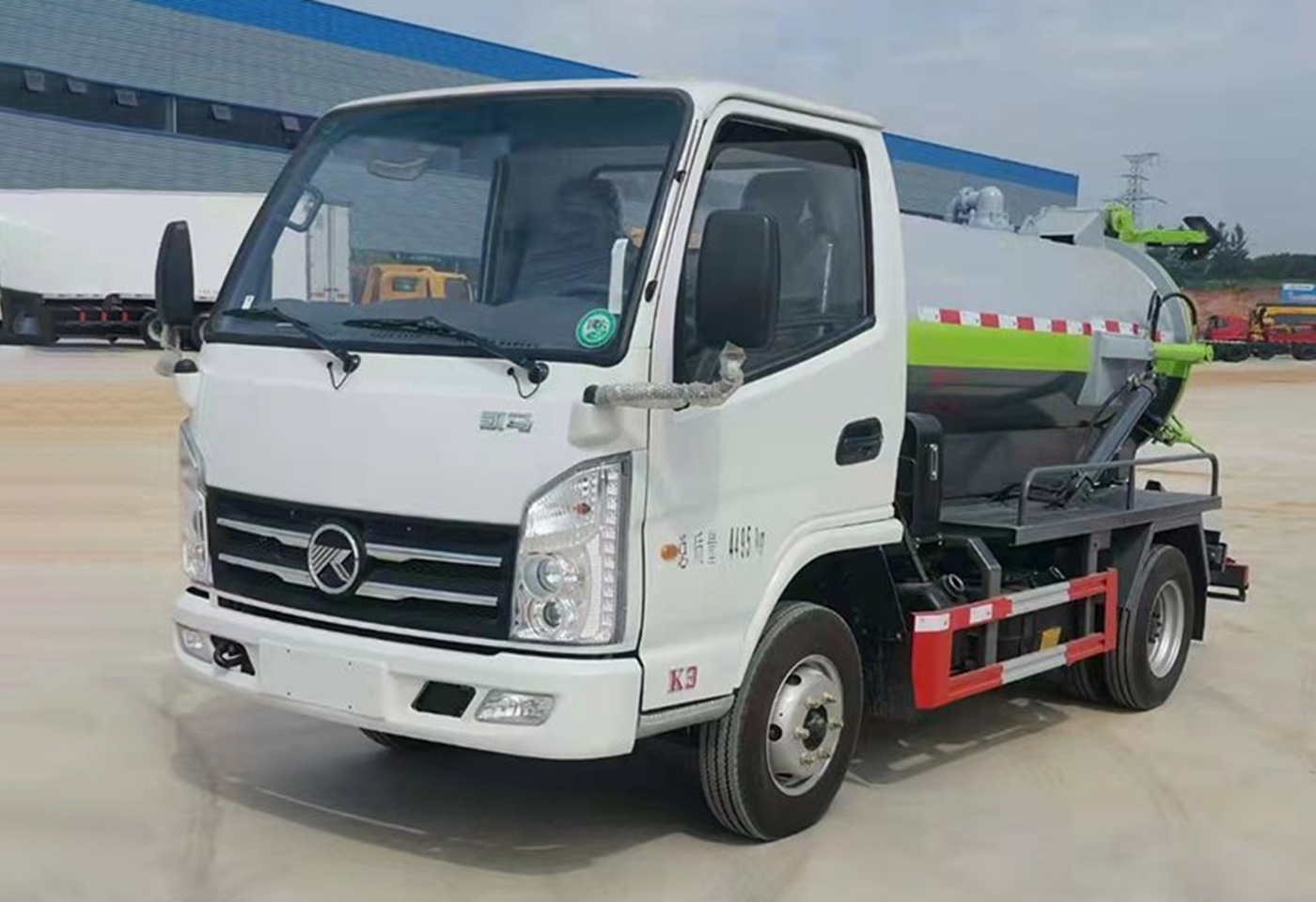凯马蓝牌2方吸污车