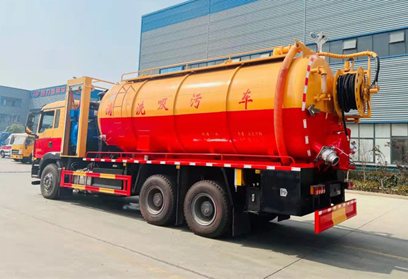 重汽汕德卡22方清洗吸污车