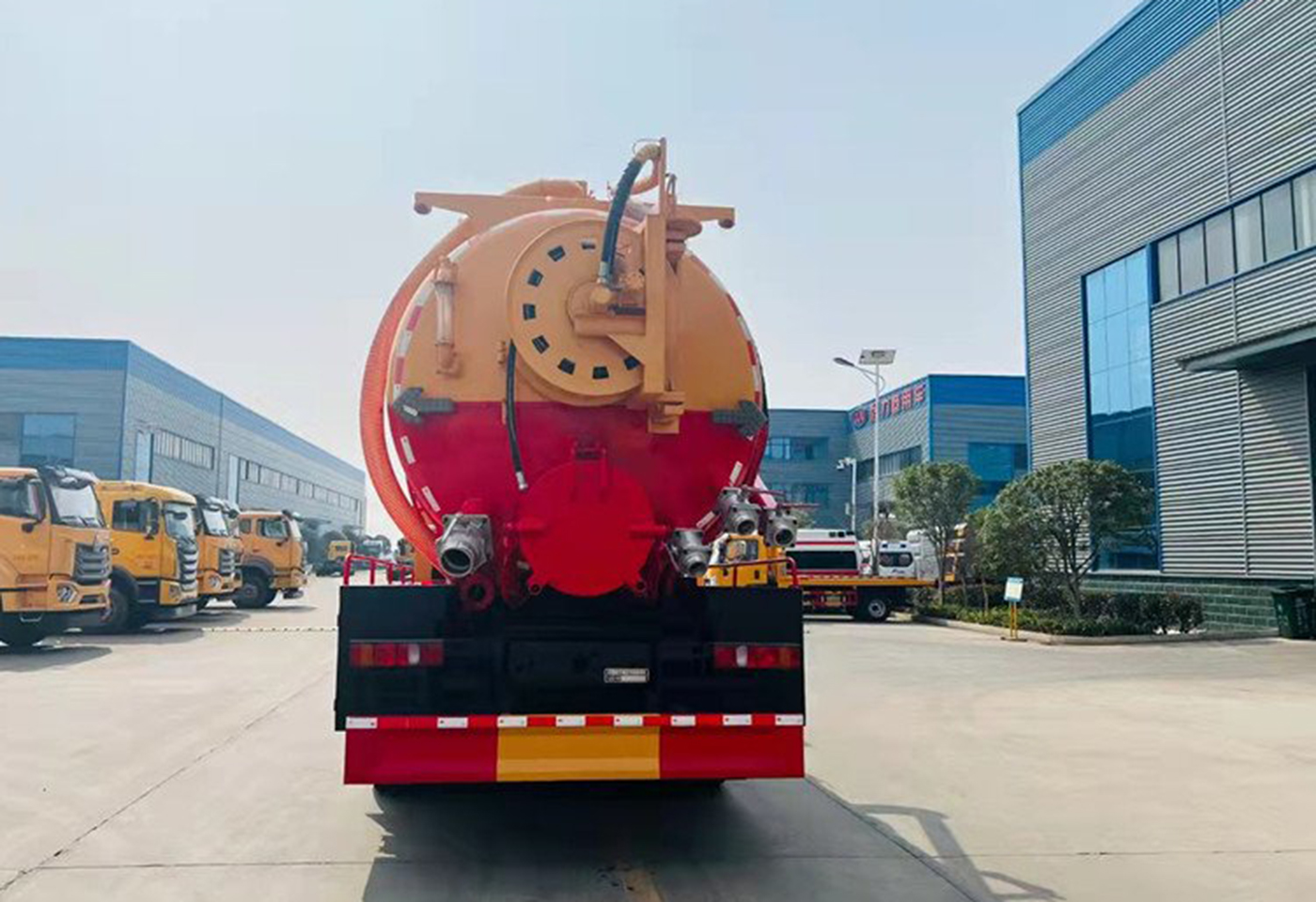 重汽汕德卡22方清洗吸污车