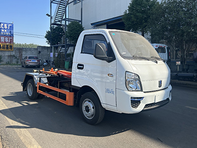 吉利V5E纯电勾臂垃圾车