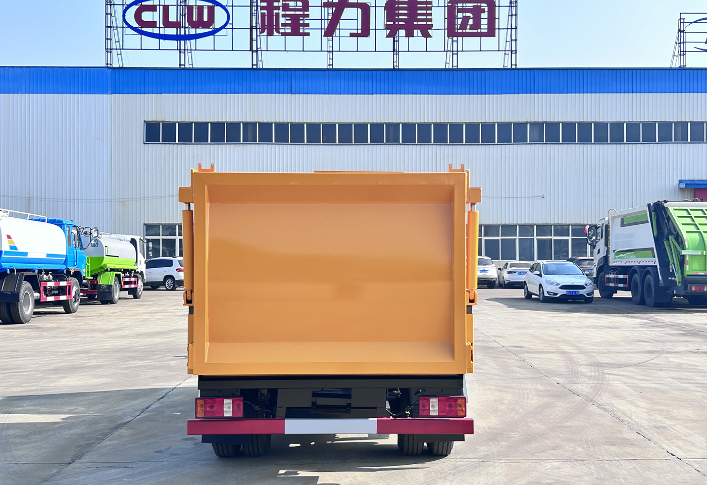 凯马5方侧挂对接带内推板垃圾车