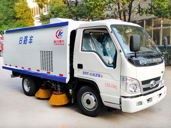 福田扫路车 程力威牌CLW5042TSLB5型扫路车