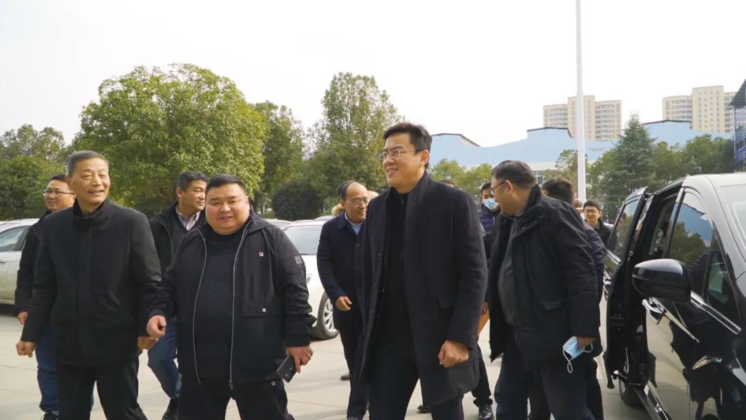 程力汽車集團與東風汽車股份有限公司全面深化戰略合作