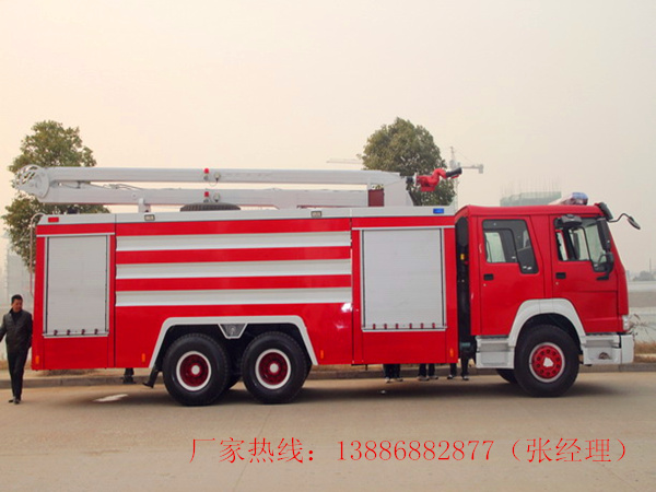 18米举高喷射消防车