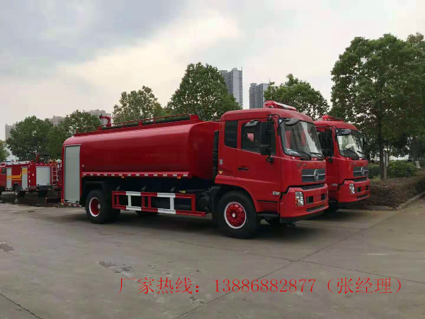 10吨天锦消防洒水车