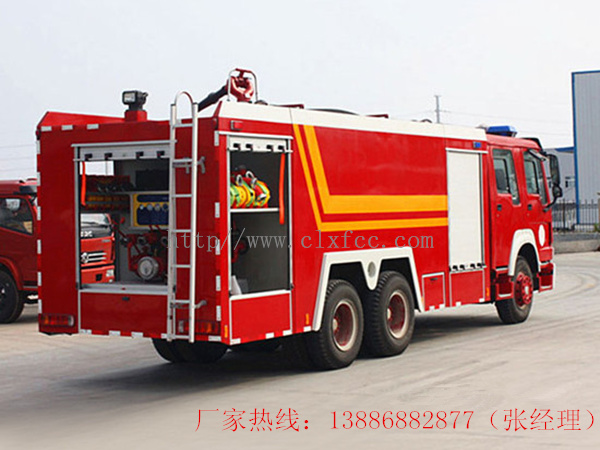 12吨重汽后双桥水罐消防车