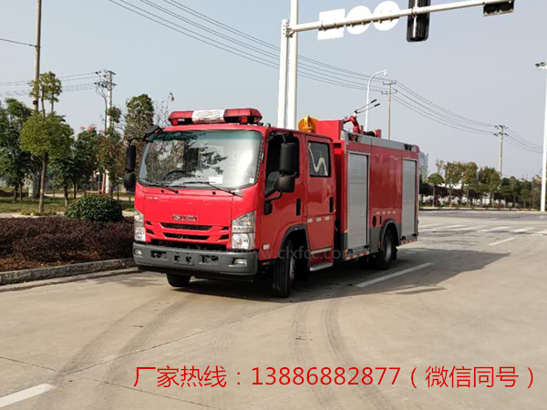 国六3.5吨五十铃700P消防车