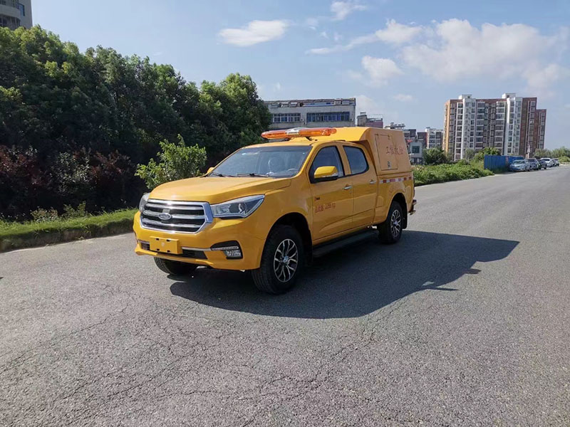 500方五十铃皮卡排水车（便携）