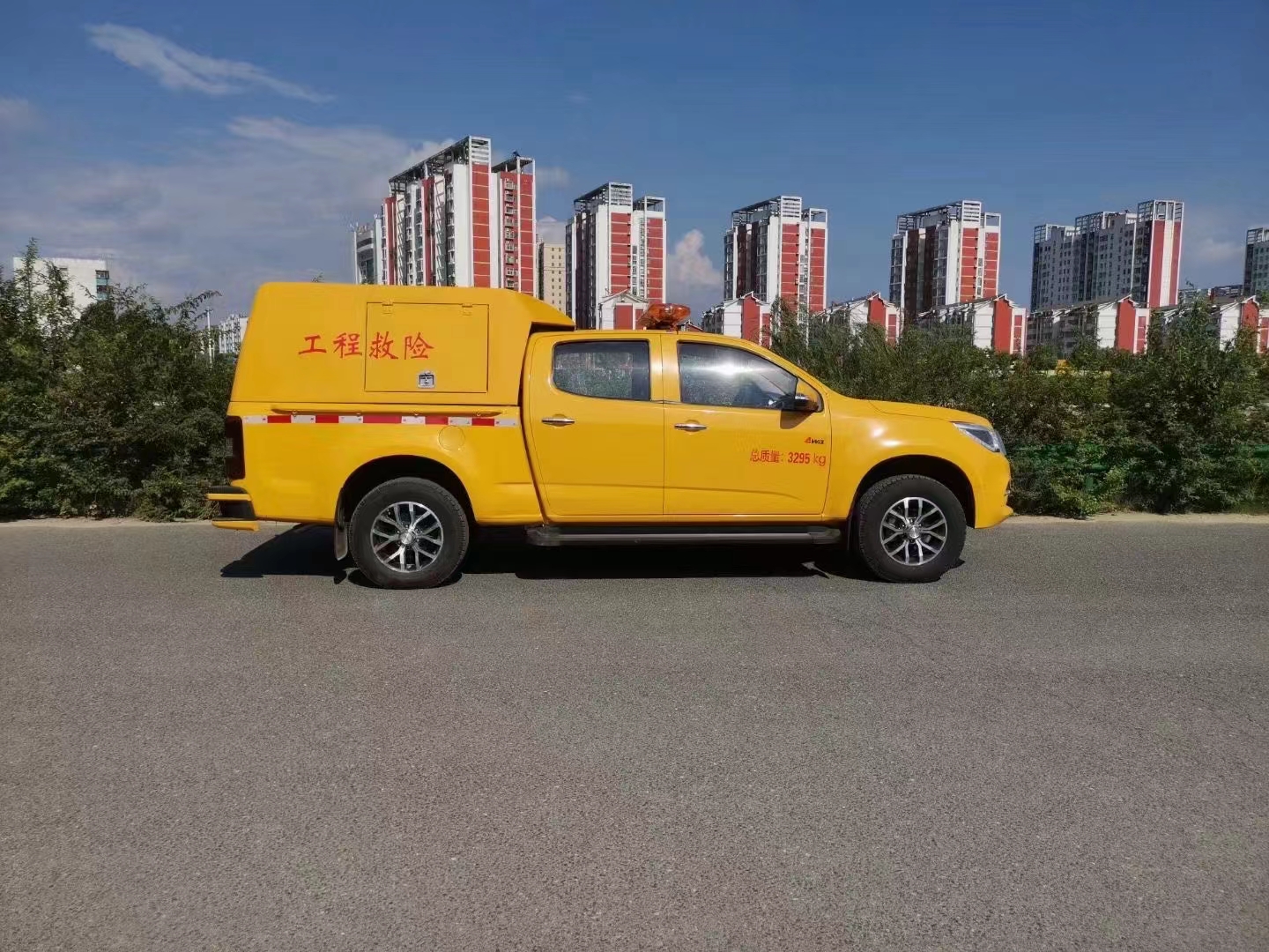 500方五十铃皮卡排水车（便携）